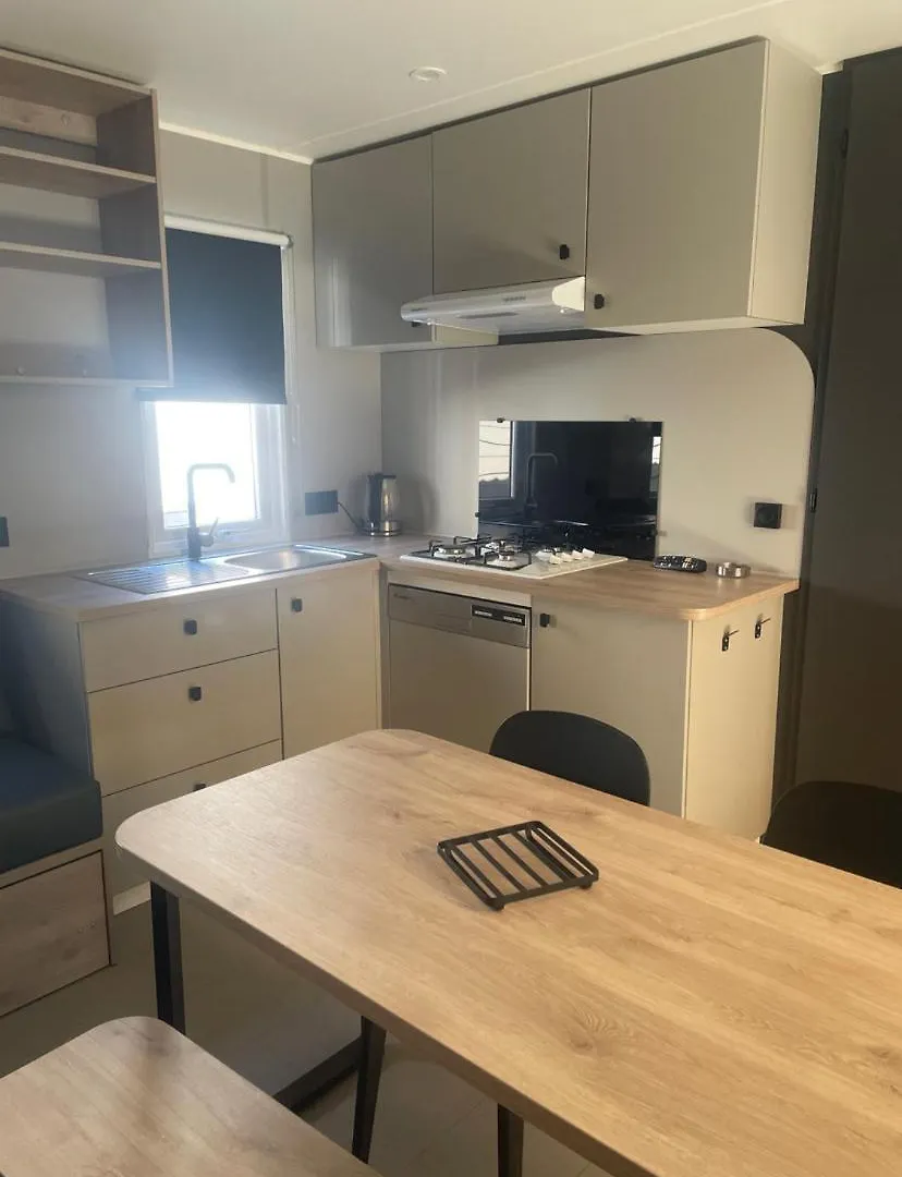 Kemping Mobil-Home Neuf 6 A 8 Pers Au Camping Les Palmiers, Hyères